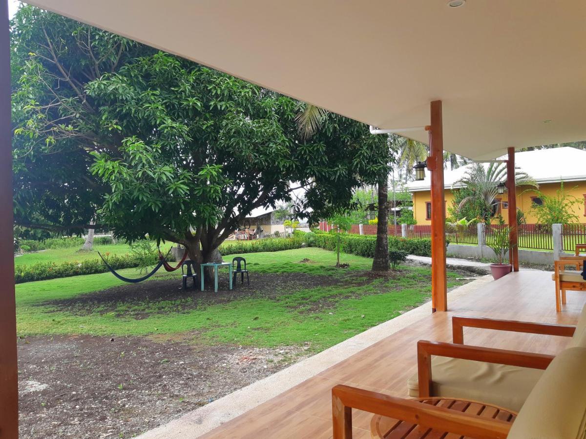 Villa Alessandra Homestay Moalboal Esterno foto