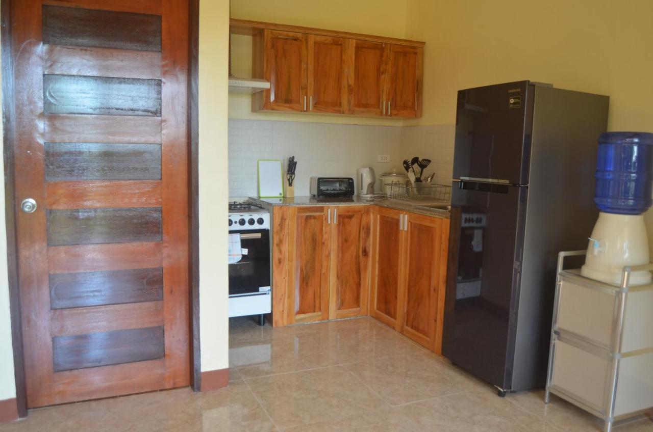 Villa Alessandra Homestay Moalboal Esterno foto