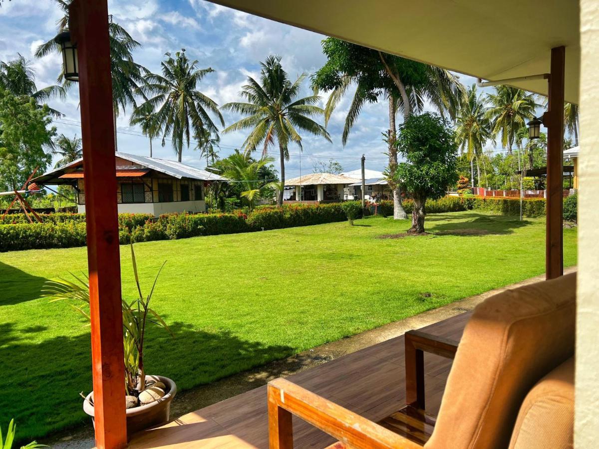 Villa Alessandra Homestay Moalboal Esterno foto